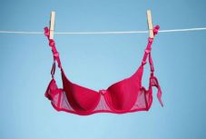 Milyen gyakran kell a melltartókat mosni?