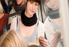  Bogdán Tibor: A végeérhetetlen sms