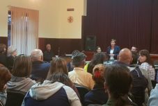 Antal Árpád keményen bírálta az árva gyerekeket „elkergető” szotyoriakat