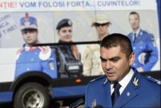 Izzadhatnak a csendőrség vezetői a kormányellenes tüntetésen történt incidensek miatt