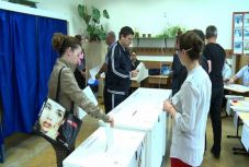 Elképzelhető, hogy nem lesz tanítás az iskolákban jövő pénteken