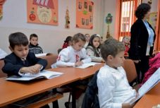 Az RMDSZ pályázatot hirdet a szórványoktatás támogatására