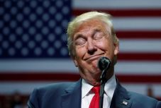 Bohócot csinált magából az ENSZ közgyűlésén az amerikai elnök