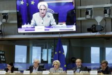 Fordulat: a kormányfő szerint a PSD nem vesz részt a népszavazási kampányban