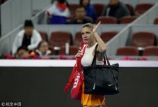 Feladta a mérkőzést Simona Halep a pekingi torna nyitófordulójában