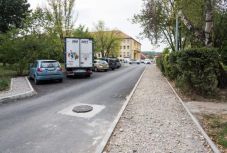 Kitiltották a furgonokat a lakónegyedi parkolókból Sepsiszentgyörgyön