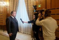 Inog Biró Zsolt MPP-s parlamenti képviselő pártelnöki széke