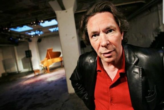 Börtönbe kerül a francia fotós, aki miatt elmarad az irodalmi Nobel-díj