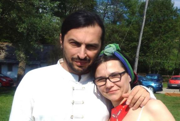 Sepsiszentgyörgyi román színészpár: nincsenek nyelvi korlátaink, és gyermekeinket is erre tanítjuk