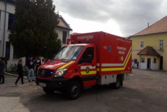 Bors alapú gázspray miatt került kórházba hat diáklány 