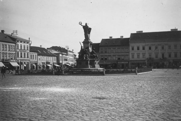 A 13 ágú eperfától a Szabadság-szoborig – 1848–1849-es aradi emlékhelyek