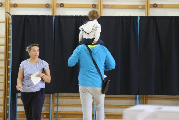 Népszavazási részvétel 13 órakor: egy székelyföldi településen már letudták a referendumot