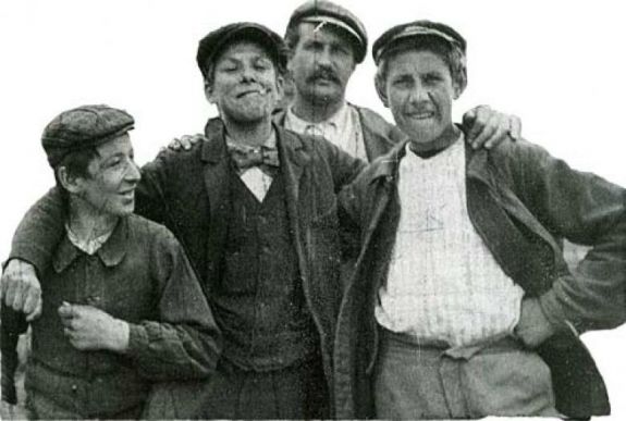 Bűnözősdit játszottak a filmfelvevőgép előtt a kolozsvári arisztokraták