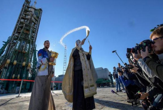 Baleset történt a Szojuzzal, kényszerleszállást hajtott végre