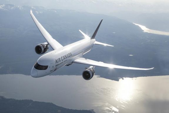 Hajszál híja volt, hogy elkerülték a világ legsúlyosabb légikatasztrófáját