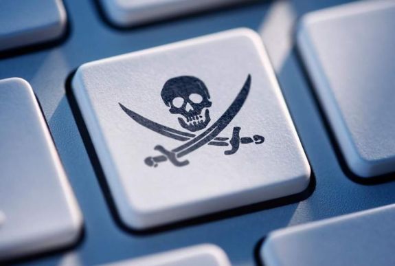 Kimondta az EU bírósága: az a felelős, akinek az internetkapcsolatáról kalózkodnak