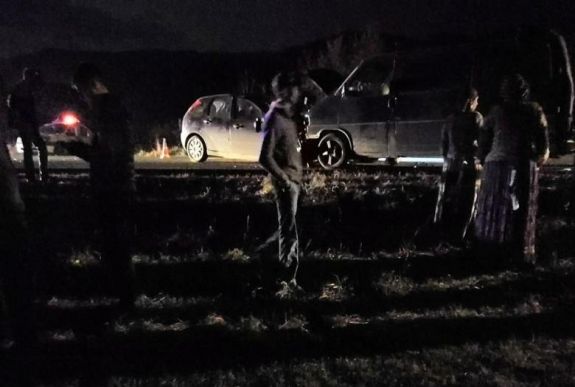 Frontálisan ütközött két autó Parajd és Szováta között