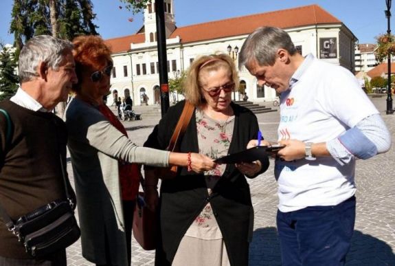 Kényelmetlen kérdéseket kapott Székelyföldön Dacian Cioloș