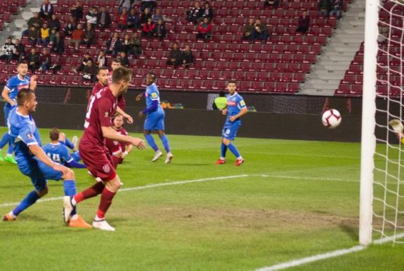 Liga 1: bűngyenge focival ugrott élre a Kolozsvári CFR