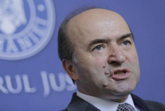 Toader: az igazságügyi törvényeket módosító rendelet nem visszamenőleges érvényű