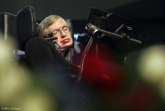Elárverezik Stephen Hawking személyes tárgyait