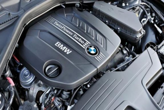 Gyulladásveszély miatt hív vissza több mint egymillió autót a BMW