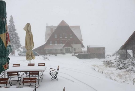 Mesebeli látványt nyújt a Madarasi-Hargita