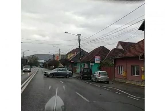 Lefilmezték a baleset helyszínéről elhajtó BMW-t