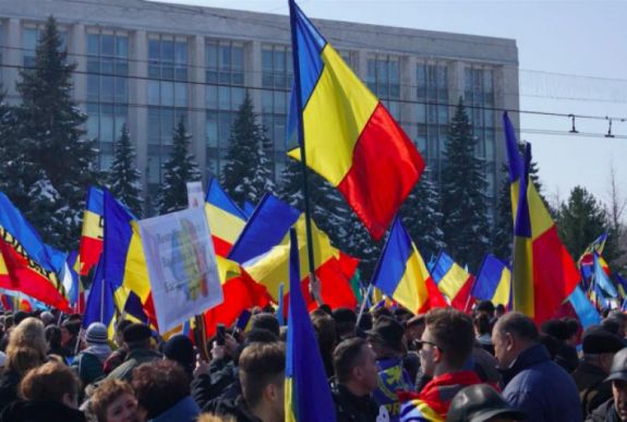 Románia és Moldova egyesüléséért gyűjtenek aláírásokat