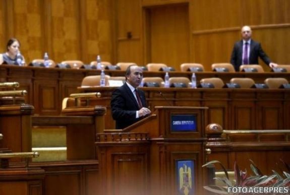 Elutasította a képviselőház az igazságügyi miniszter ellen benyújtott indítványt
