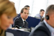 Sógor Csaba: Románia ma képtelen a saját törvényeit betartani