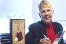 Elhunyt Peggy Sue, Buddy Holly slágerének ihletője