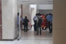 Meghalt egy férfi a bukaresti törvényszék épületében