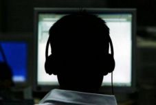 Adatokat közölt a DNA a lehallgatott személyek számáról