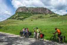 Várak, hegyek, templomok – alternatív tippek erdélyi kirándulásokhoz