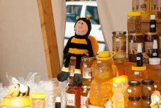 Méz: nem csak gyógyít és táplál, finom is