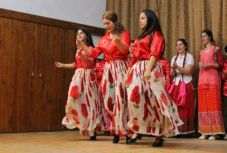 Június 16. lehet a roma nyelv napja