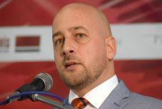 Menyhárt József MKP-elnök: nem vagyunk annyian, hogy azt firtassuk, ki a „jó” és ki a „rossz” magyar