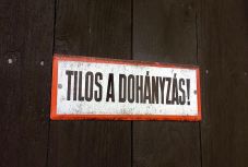 Abszolút dohányzási tilalmat vezethetnek be Magyarországon