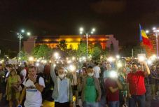 Törvényes-e a legfelsőbb bíróság gyülekezési jogot korlátozó ítélete?