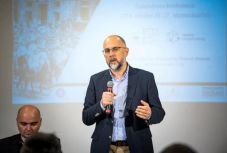 Kelemen Hunor: szinte mindenkit foglalkoztat az elmúlt száz esztendő