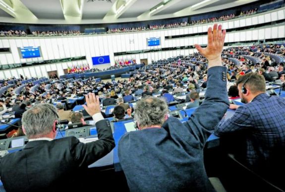 EP-határozat Romániáról: kiszivárgott a tervezet