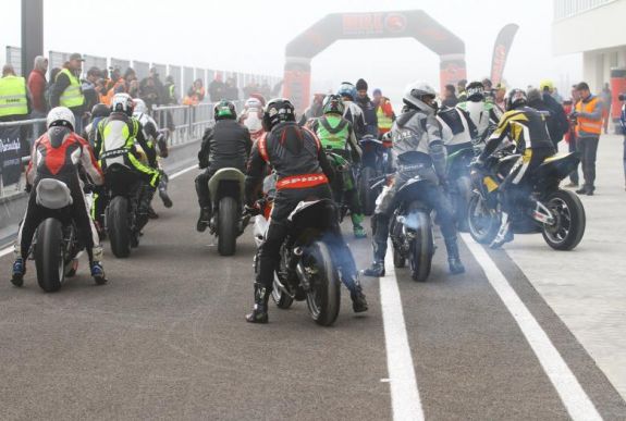Több ezer látogatót vonzott a Transilvania Motor Ring nyitó eseménye