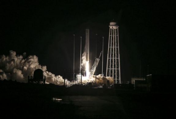 Teherűrhajó indult útnak a nemzetközi űrállomásra