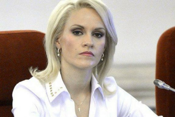 Megfosztották párttisztségeitől a PSD legnépszerűbb politikusát