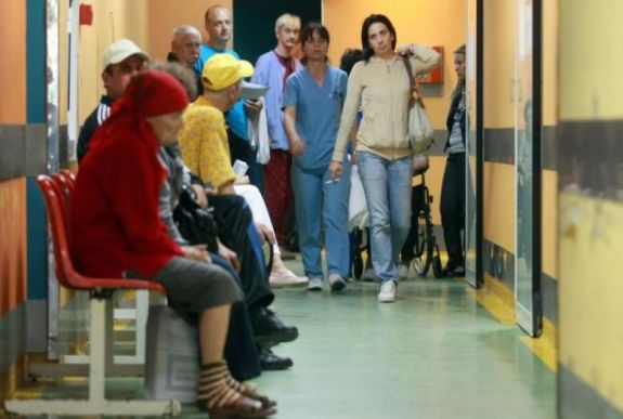 Majdnem felére csökkent az orvoselvándorlás a miniszter szerint