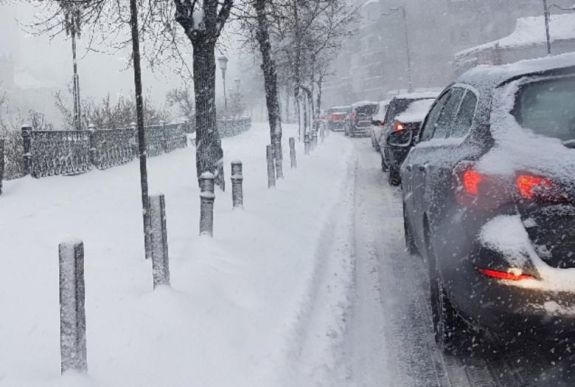 11 ezer tűzoltó, rendőr és csendőr lesz készenlétben a beálló hideg és havazás miatt