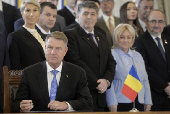 Centenárium: a miniszterelnök részt vesz Klaus Johannis fogadásán 