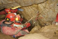 Magyar barlangász szenvedett balesetet Fehér megyében