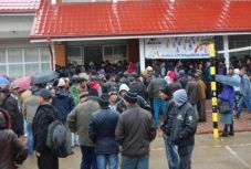 Fogjuk munkára a szociális segélyen élőket? Nem fog menni